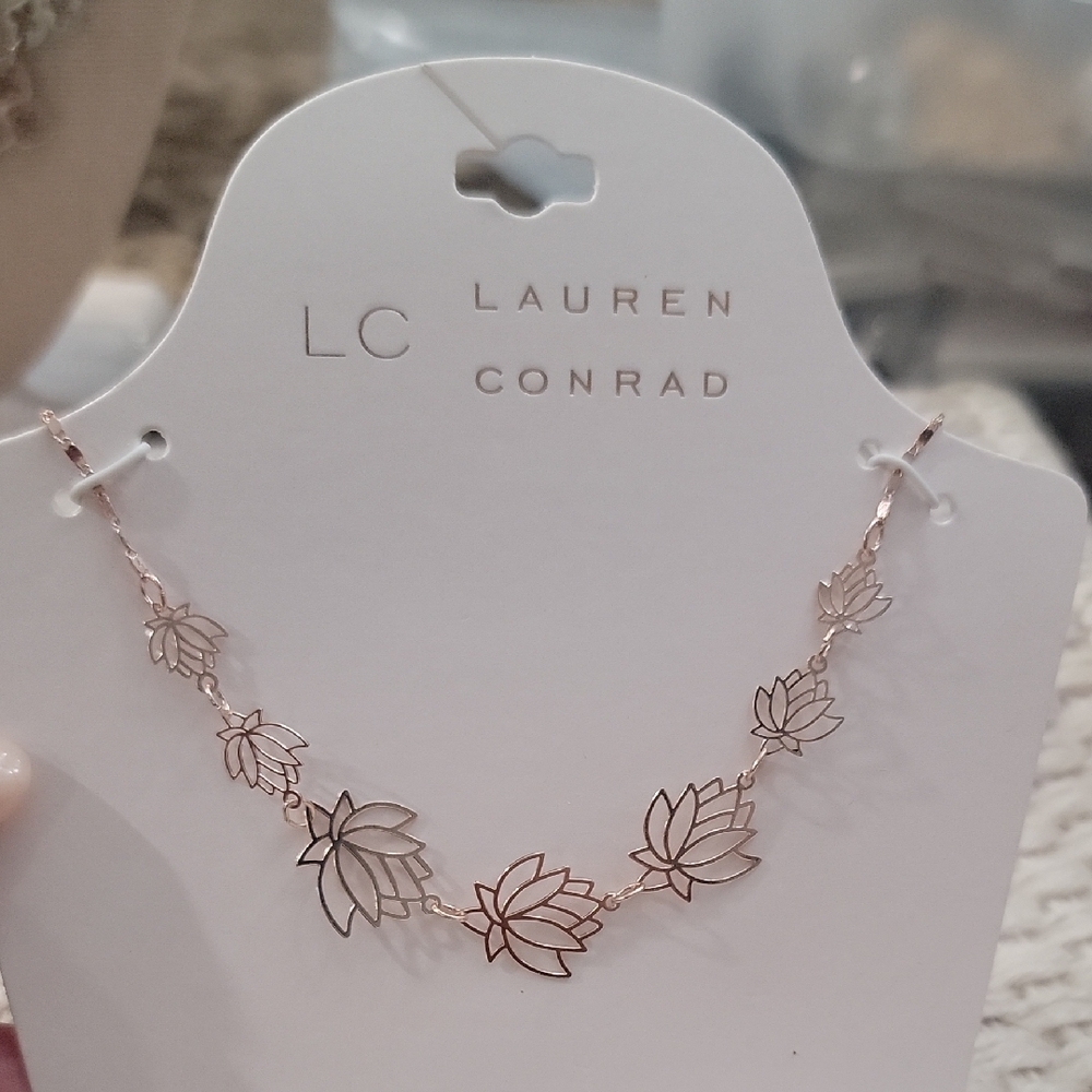 LC Lauren Conrad Cottagecore Rose Gold Leaf Necklace